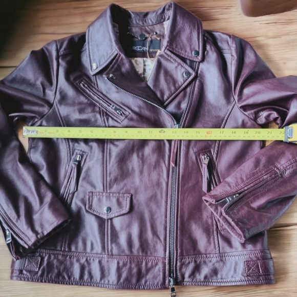 Marc Cain Wine Coloured Leather Jacket - Picture 3 of 16
